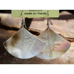 Boucles d'oreilles nacre de Tahiti Eventail N°1