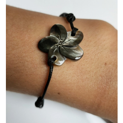 Bracelet nacre fleur de tiaré N°5