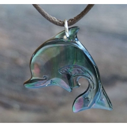 Pendentif Dauphin nacre PM N6