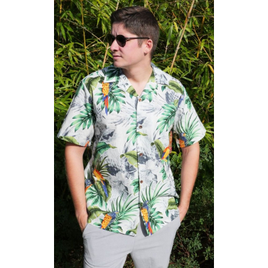 Vritable hawaian shirt par RJC Hawa 