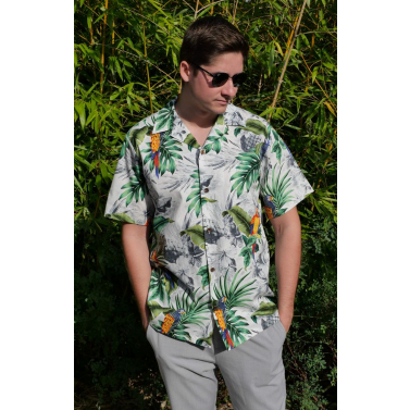 Vritable hawaian shirt par RJC Hawa 