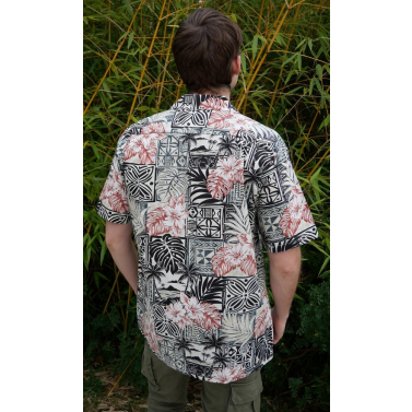 chemise hawaienne tribale