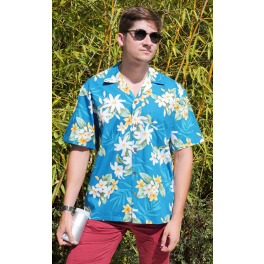 Chemise hawaienne avec des plumeria