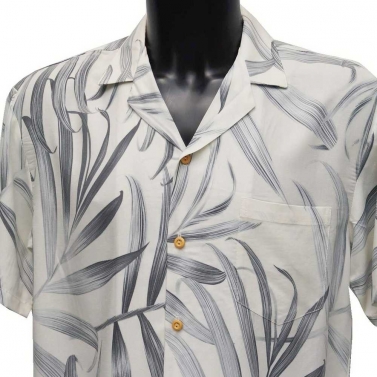 Une vraie chemise hawaienne signe Paradise Found