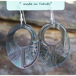 Boucles d'oreilles nacre de Tahiti Ovale perçé N°6