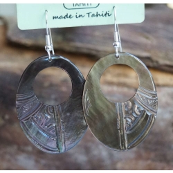 Boucles d'oreilles nacre de Tahiti Ovale perçé N°8