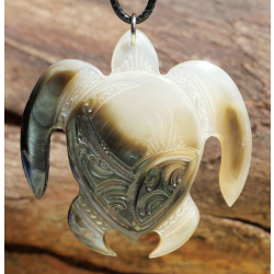 Pendentif tortue nacre gm N11