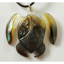 Pendentif tortue nacre PM N18