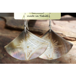 Boucles d'oreilles nacre de Tahiti Eventail N5