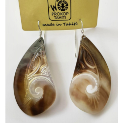 Boucle d'oreille nacre de Tahiti