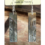 Boucles d'oreilles nacre de Tahiti Baguette N1